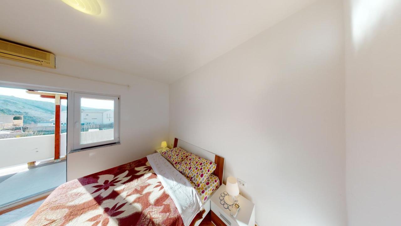 Apartments Riva Метайна Экстерьер фото