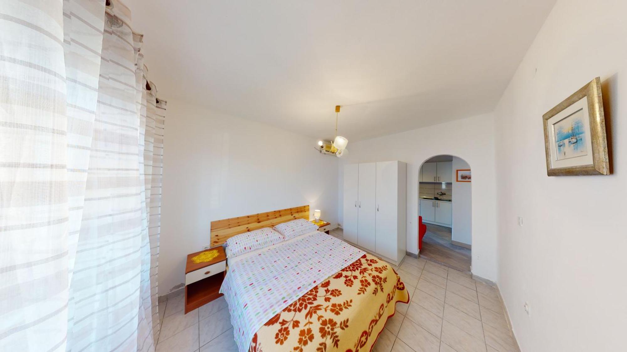 Apartments Riva Метайна Экстерьер фото